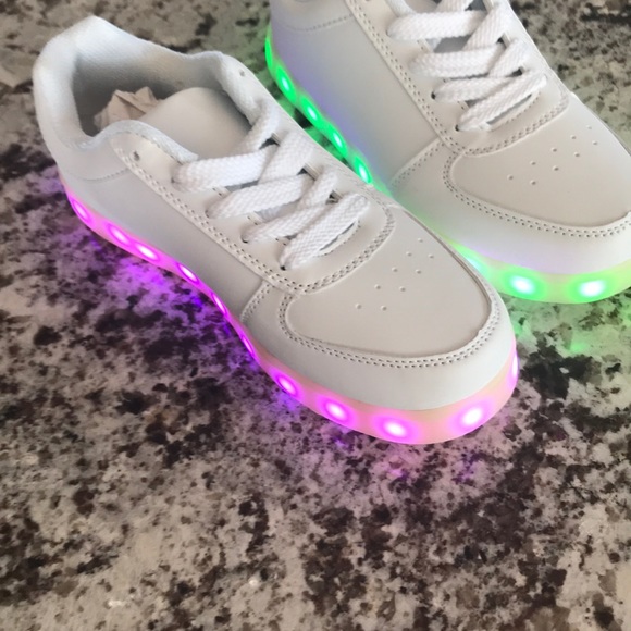 LED running shoes white - Picture 4 of 8